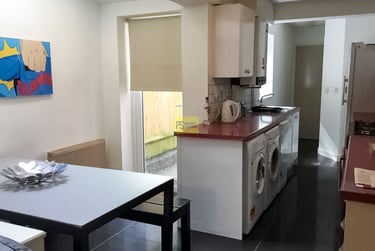 1 bed house, Teignmouth Road, Selly Oak, Birmingham, B297AY - Image 2