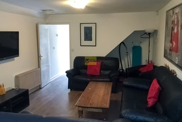 1 bed house, Teignmouth Road, Selly Oak, Birmingham, B297AY - Image 1