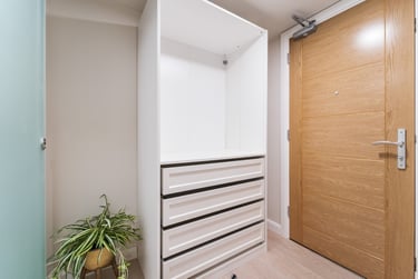 1 bed studio, Bournbrook, Selly Oak, Birmingham, B297BH - Image 3