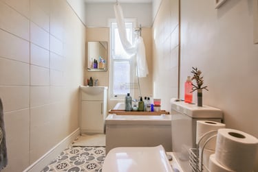 2 bed house, Bull Street, Birmingham, B170HH - Image 8