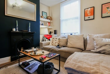 2 bed house, Bull Street, Birmingham, B170HH - Image 1