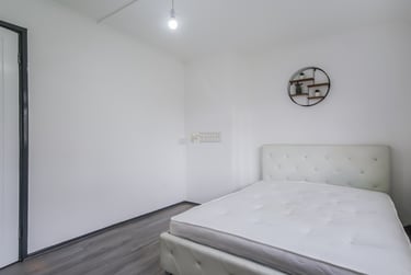 2 bed flat, Foster way, Birmingham, B57QJ - Image 3