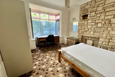 5 bed house, Oak tree lane, Selly Oak, Birmingham, B296HY - Image 1