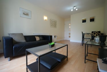 2 bed flat, Brindley Point, City Centre, Birmingham, B168AE - Image 1