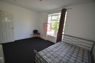 2 bed house, Otley Road, Headingley, Leeds, LS64BA - Image 4