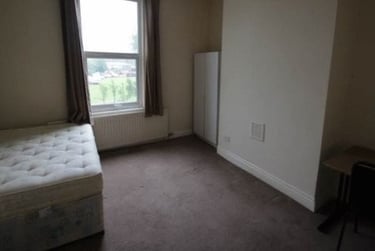8 bed house, Burley Road, Hyde Park, Leeds, LS31JP - Image 12
