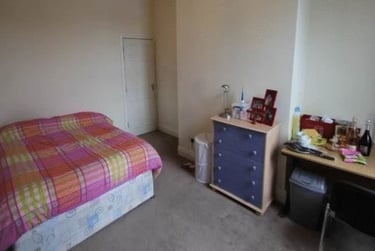 8 bed house, Burley Road, Hyde Park, Leeds, LS31JP - Image 9