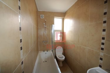 6 bed house, Hessle Place, Hyde Park, Leeds, LS61EU - Image 6