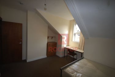 6 bed house, Hessle Place, Hyde Park, Leeds, LS61EU - Image 15