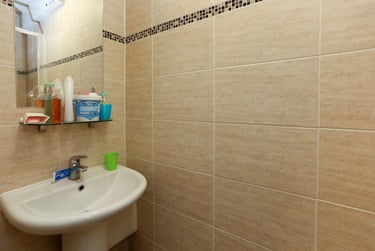 Bronze Non Ensuite - Large at Manchester Student Village, Lower Chatham Street, City Centre, Manchester, M15SX - Image 4