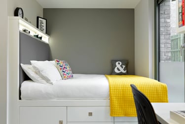 Hutton Studio - Image 1