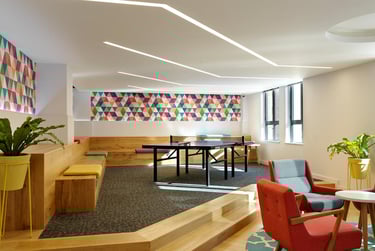 Raven Deluxe Studio - Image 4