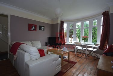 3 bed house, St. Annes Road, Headingley, Leeds, LS63NY - Image 1