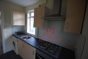 3 bed house, Langdale Avenue, Headingley, Leeds, LS63HA - Image 7