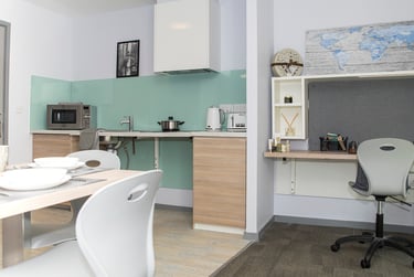 Premium Accessible Studio at Duresme Court, Newcastle Road, Nevilles Cross, City Centre, Durham, DH14FA - Image 2