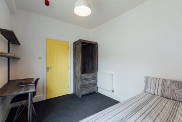 2 bed house, Marlborough Avenue, Spring Bank, Hull, HU53JS - Image 11