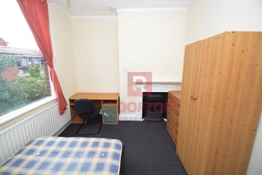 6 bed house, St. Michaels Terrace, Headingley, Leeds, LS63BQ - Image 13