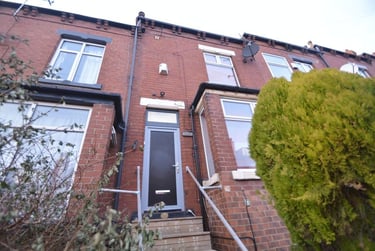 5 bed house, Wetherby Grove, Burley, Leeds, LS42JH - Image 9