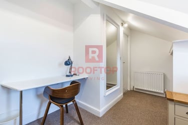 6 bed house, Hartley Crescent, Rampart Road, Leeds, LS62LL - Image 15