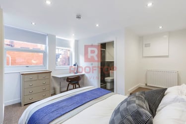 6 bed house, Hartley Crescent, Rampart Road, Leeds, LS62LL - Image 5