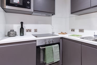 Deluxe 2 Bed Apartment - Image 4