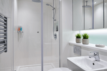 Ferry 2 Bed Apartment at Student Castle, 18-29 Claypath, City Centre, Durham, DH11RH - Image 3