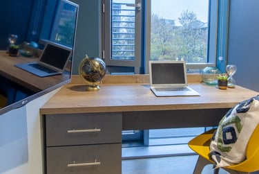 2 Bed Apartment - Image 2