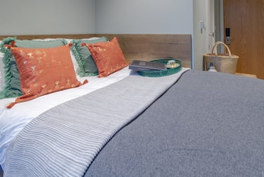 2 Bed Apartment - Image 3