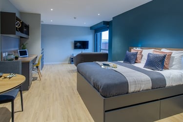 Presidential Studio at Crown House, West Bar, Broomhall, Sheffield, S38PH - Image 1