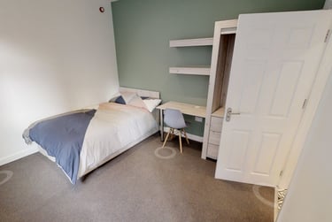 1 bed house, De Grey Street, Newland, Hull, HU52SA - Image 2