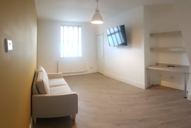 1 bed house, Beverley Road, Newland, Hull, HU51LP - Image 1