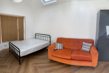 1 bed house, Beverley Road, Newland, Hull, HU51LH - Image 3