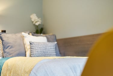 Classic 5 Bed Ensuite - Image 3