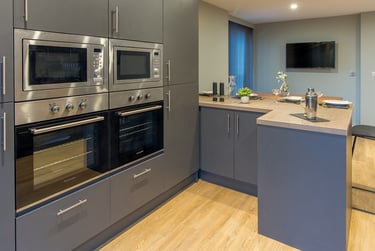 Club Studio at Symons House, Belgrave Street, Burley Park, Leeds, LS28DD - Image 13