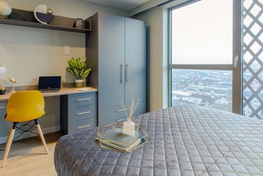 Penthouse 1 Bed Apartment at Symons House, Belgrave Street, Burley Park, Leeds, LS28DD - Image 3