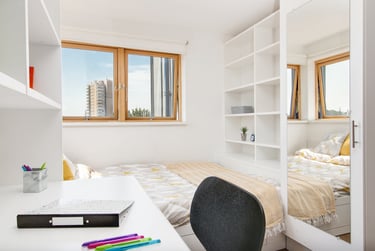 Gold Ensuite - Image 8