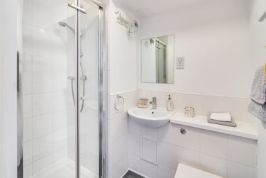 Platinum Studio - Image 7