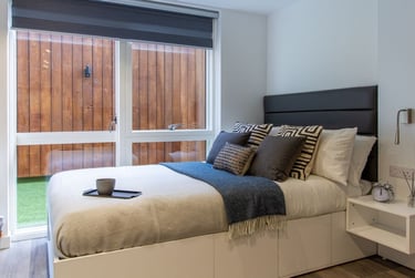 Large Classic Studio Plus at Miura, 33 Curzon Street, City Centre, Nottingham, NG31BE - Image 2