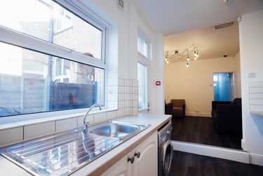 5 bed house, William Street, City Centre, Loughborough, LE113BX - Image 5