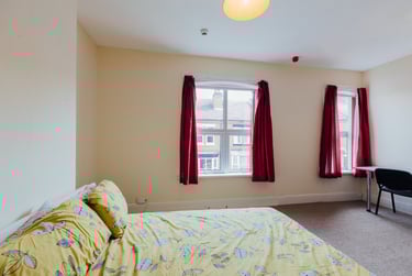 5 bed house, Storer Road, City Centre, Loughborough, LE115EQ - Image 4