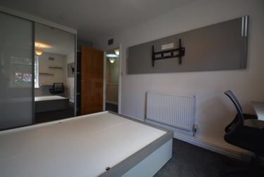 3 bed house, Woodsley Road, Hyde Park, Leeds, LS61SB - Image 4