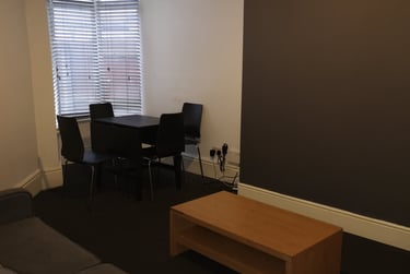 4 bed house, Newland Avenue, Newland, Hull, HU52NE - Image 2