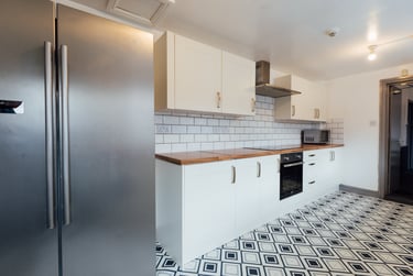 6 bed house, Marshall Street, Newland, Hull, HU53DA - Image 11