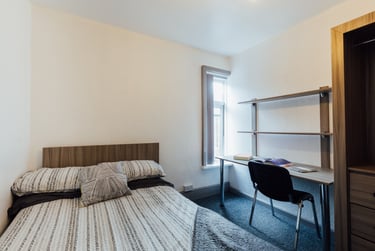 6 bed house, Marshall Street, Newland, Hull, HU53DA - Image 5