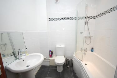 2 bed house, Old Ashby Road, City Centre, Loughborough, LE114PQ - Image 3