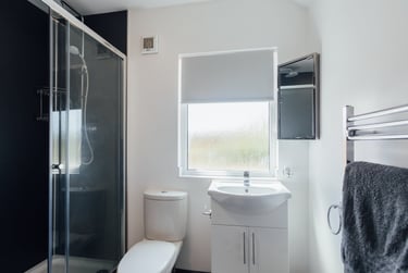 5 bed house, Herrick Road, Shelthorpe, Loughborough, LE112BU - Image 9