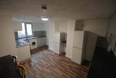 6 bed house, Richmond Avenue, Headingley, Leeds, LS61BZ - Image 15