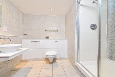 Classic Studio at Gallery Apartments, 2 Port Dundas Place, City Centre, Glasgow, G23LD - Image 4