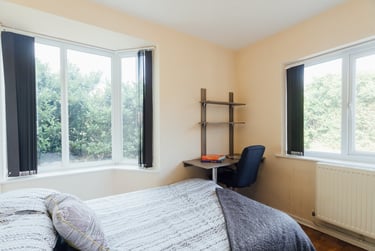 4 bed house, Holywell Drive, City Centre, Loughborough, LE113JX - Image 6