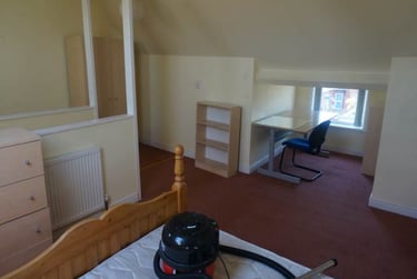 6 bed house, Royland Road, City Centre, Loughborough, LE112EH - Image 8